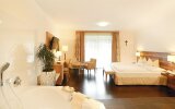 Relax & Wanderhotel Poppengut 22 Skinet