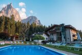 Hotel Waldrast Dolomiti 4 Skinet